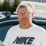 инструктор по вождению Олег Кондрашев